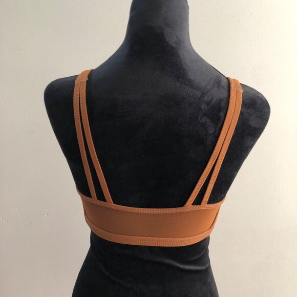 Offline By Aerie Women's Brown Ribbed Sports‎ Bra Size Small NWT - Picture 3 of 6